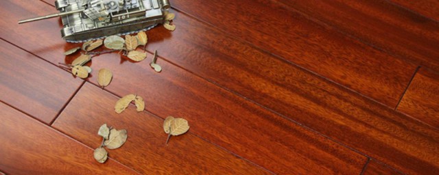 木地板开地暖后有裂缝如何解决 木地板使用地暖开裂该如何办