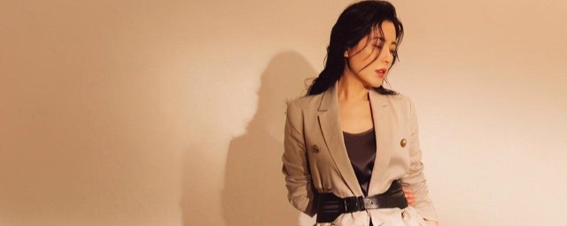 女律师的服饰搭配技巧 女律师的穿衣搭配技巧