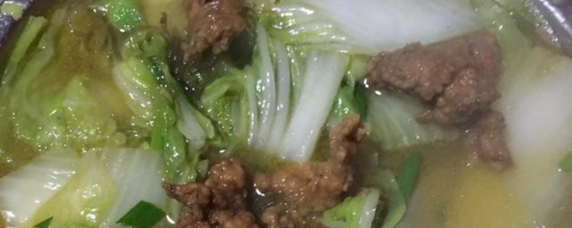 羊肉酥肉烩白菜怎样做 怎样做羊肉酥肉烩白菜