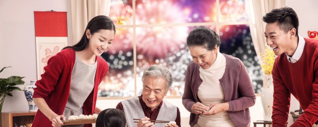 除夕祝福简短家人 送给家人的祝福语简介