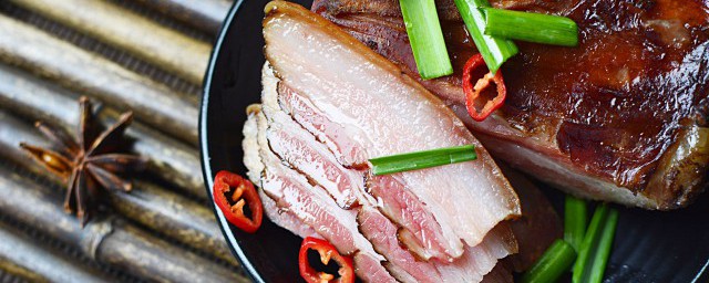 正宗腊肉的制作技巧和配方 正宗腊肉的腌制技巧是什么