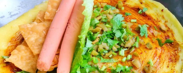 煎饼果子的精确做法 怎样做煎饼果子