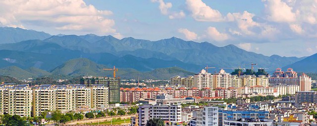 新兴县旅游景点有哪些 新兴县的简介