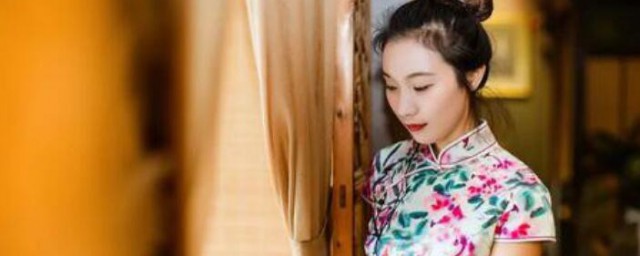 为什么旗袍成为中国女性传统服饰象征 旗袍简单简介
