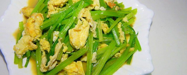 炒芹菜次序 炒芹菜的做法及次序