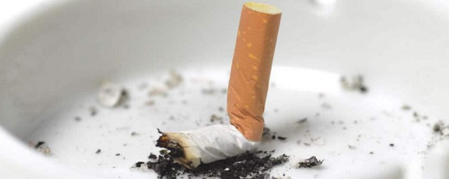 千万别在烟灰缸里放水 千万别在烟灰缸里放水含义简介