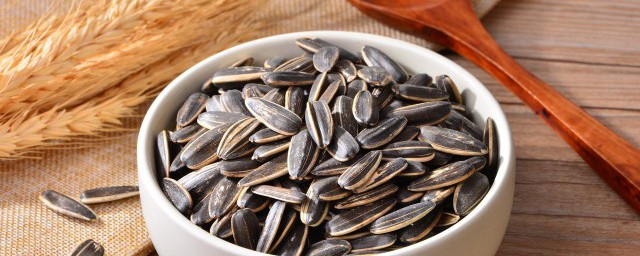 春节必吃的10种食物 过年吃的食物介绍