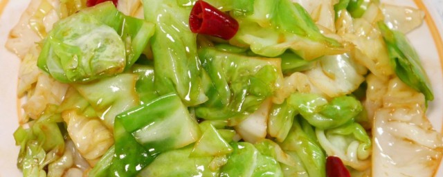 如何炒卷心菜 炒卷心菜的要领