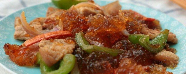 桃胶炒肉次序 做桃胶炒肉流程