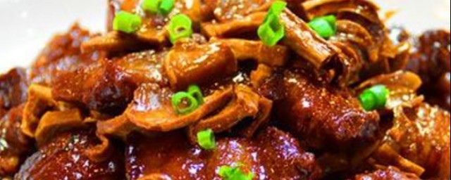 红烧肉炖笋干的做法 红烧肉炖笋干怎样做好吃