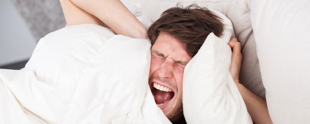 深夜辗转难眠的句子 失眠的句子简介