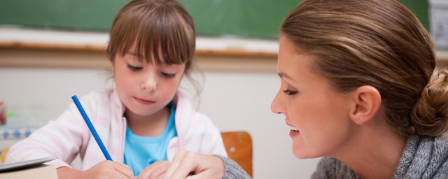 鼓励学英语的技巧 怎样培养孩子学英语