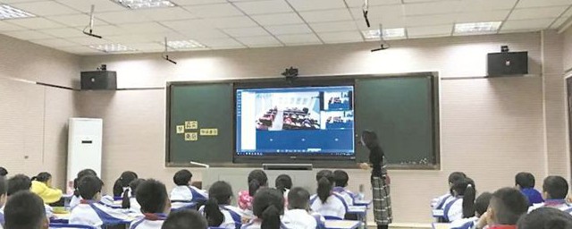 手可摘星辰全诗是什么意思 手可摘星辰古诗含义