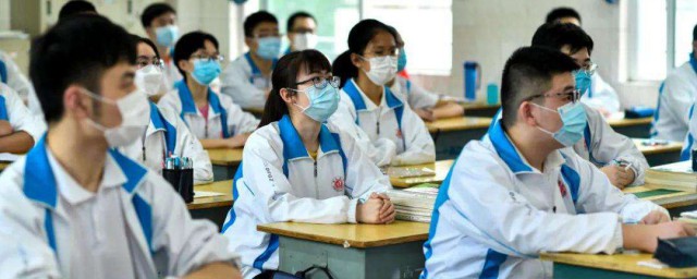 熟石灰改良酸性土壤的化学方程式 熟石灰改良酸性土壤的化学方程式是什么