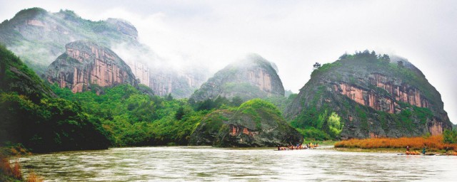 中国丹霞地貌四大名山 我国丹霞四大名山