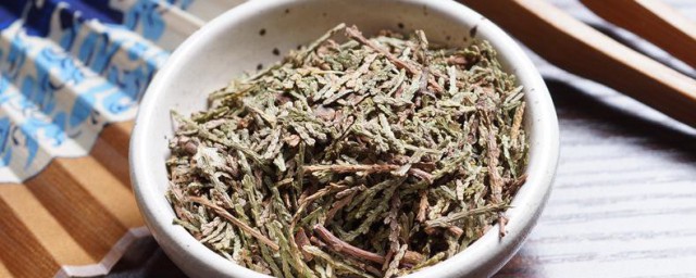 侧柏炭的功效与作用 侧柏炭的功效与作用简介