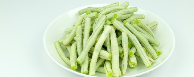 如何做油豆角炒肉 制作油豆角炒肉的方法介绍