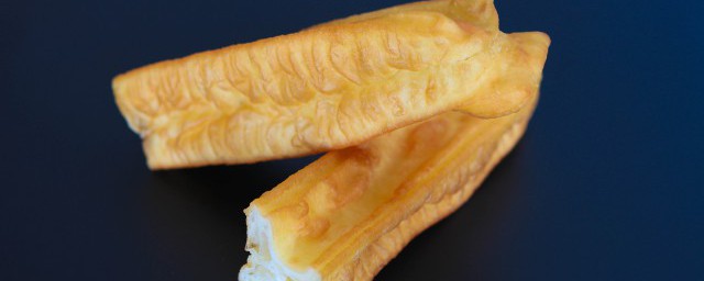 炸油条怎么做 炸油条的制作方式