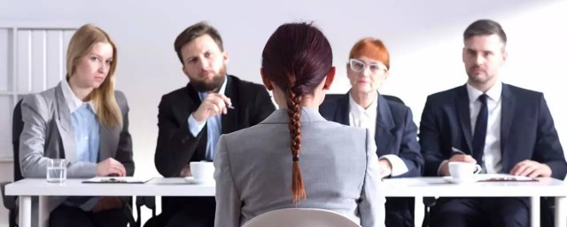 怎样做汇报时不紧张 这几个小技巧你需要学会