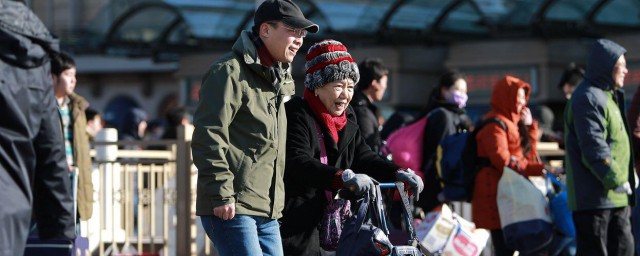 关于春运的搞笑说说 关于春运的搞笑说说有什么