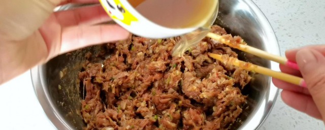 驴肉馅怎样做不腥 不腥驴肉馅的做法简介