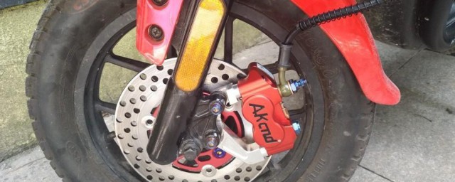 电动车前车胎刹车抱死解决技巧 电动车前车胎刹车抱死怎样办