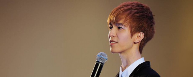 郭敬明为什么叫小4 郭敬明叫小4的原因