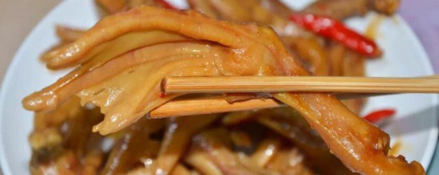 制作卤鸭掌的方法 如何制作卤鸭掌