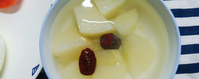 雪梨红枣汤的配料及制作方式 如何做雪梨红枣汤
