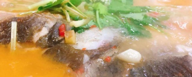 鱼头泡米饭怎样做 鱼头泡饭的做法简介