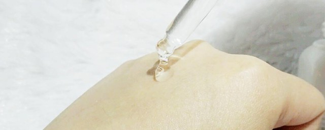 精华精确使用技巧 精华液的精确使用技巧