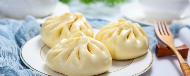 鲜汁肉包怎样出油汤 教你怎样做鲜汁肉包才有汤