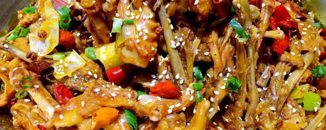 麻辣火锅鸭的做法最正宗的做法 麻辣火锅鸭怎样做好吃