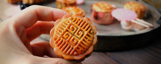 广东月饼莲蓉馅怎样做 广东月饼莲蓉馅怎样做
