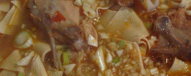 鸡汤豆腐皮如何做 做鸡汤豆腐皮的方法
