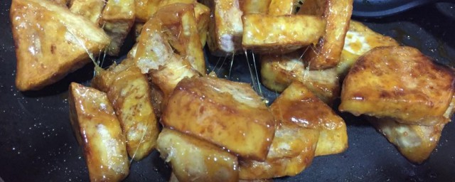 怎样做拔丝芋头 做拔丝芋头的技巧简介
