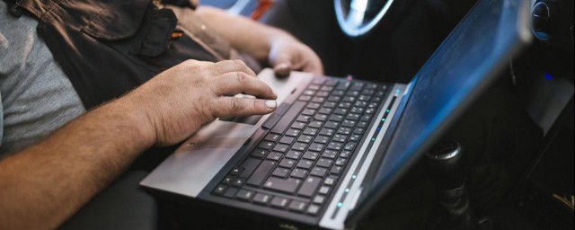 WIN10显示无效驱动器如何解决 WIN10显示无效驱动器的解决要领