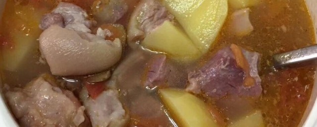 蹄膀萝卜汤怎样做 蹄膀萝卜汤的做法简介