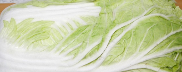 冻白菜怎样炸好吃又简单 炸冻白菜的做法简介