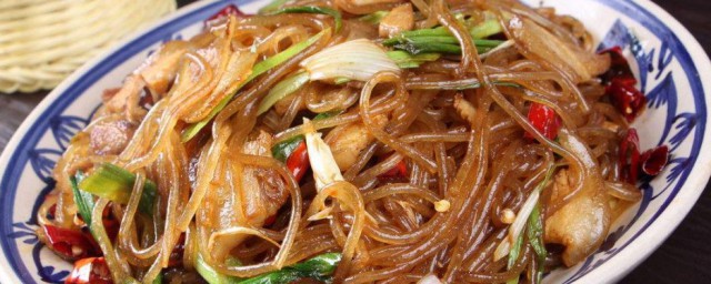 榛蘑猪肉炖粉条怎样做 榛蘑猪肉炖粉条的做法简介
