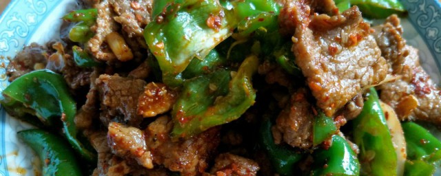 羊肉炒尖椒怎样做肉烂 尖椒炒羊肉的做法