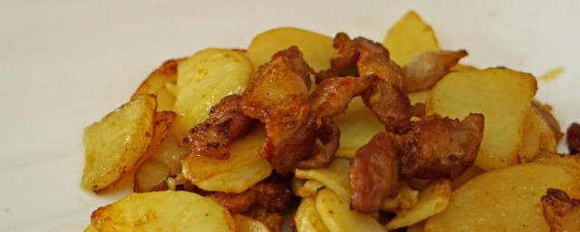 土豆炒做法 土豆炒肉小诀窍与次序