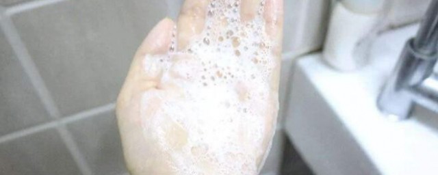 冬天洗澡水温度一般多少度 冬天洗澡水需要多少度