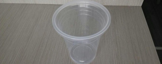 塑料杯去味用什么技巧最快 塑料杯去味的技巧有什么