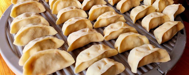 素馅儿饺子怎样做 素馅儿饺子做法