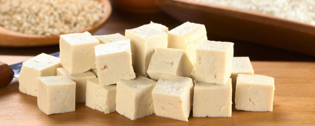 做腐乳最简单的办法 最简单豆腐乳的做法