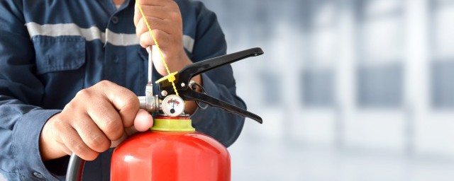 泡沫灭火器能扑救什么火灾 泡沫灭火器的特性