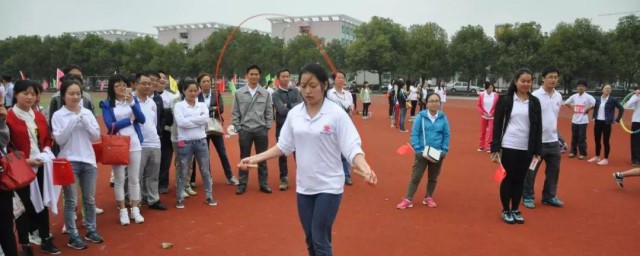 中考跳绳单双脚训练技巧 中考跳绳怎样训练