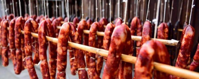 做六斤猪肉腊肠怎样做 六斤猪肉腊肠做法