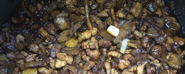 猪肉臊子怎样做不凝固 猪肉臊子不凝固的做法